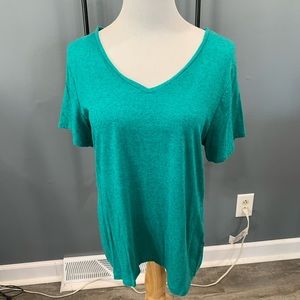 Green v neck XL